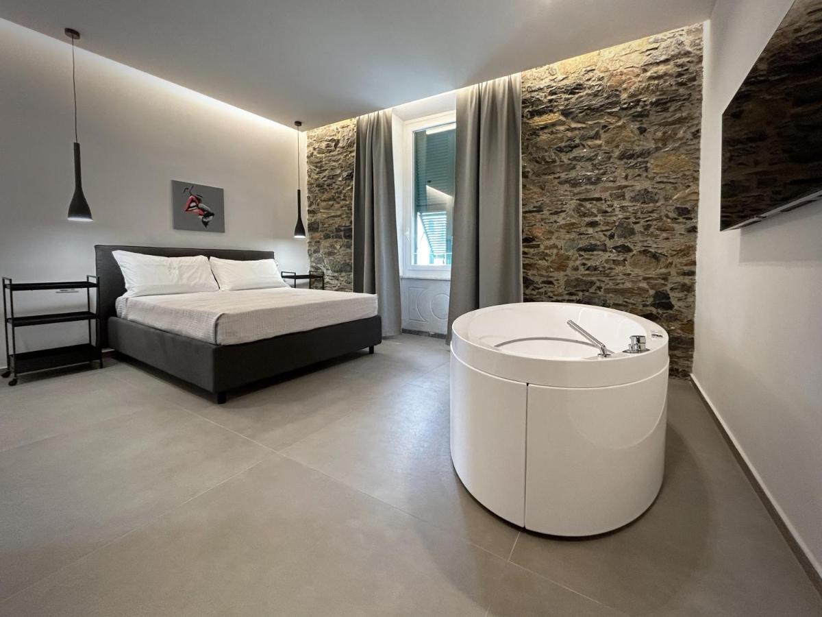 New Moon Rooms La Spezia Dış mekan fotoğraf