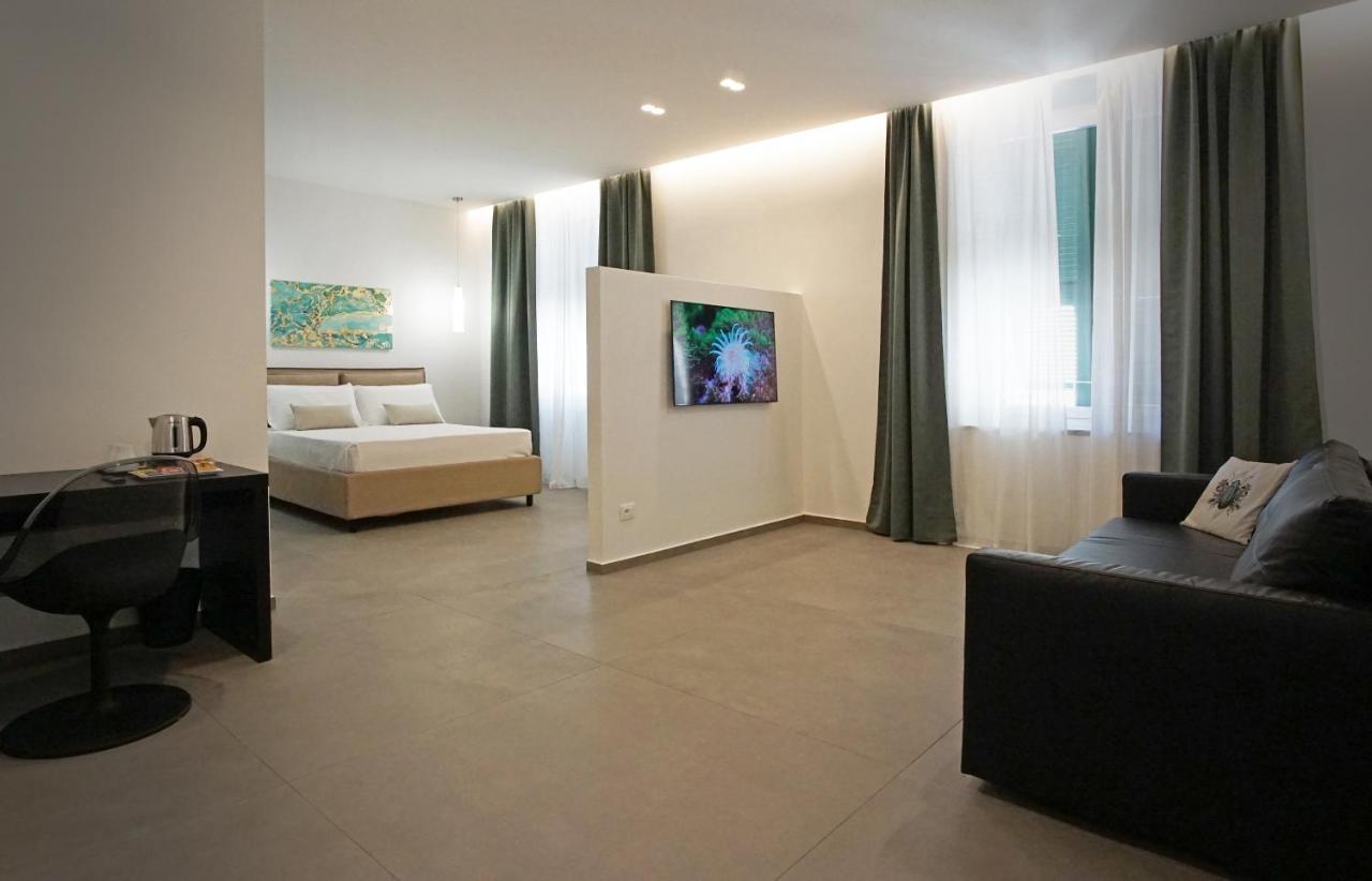 New Moon Rooms La Spezia Dış mekan fotoğraf