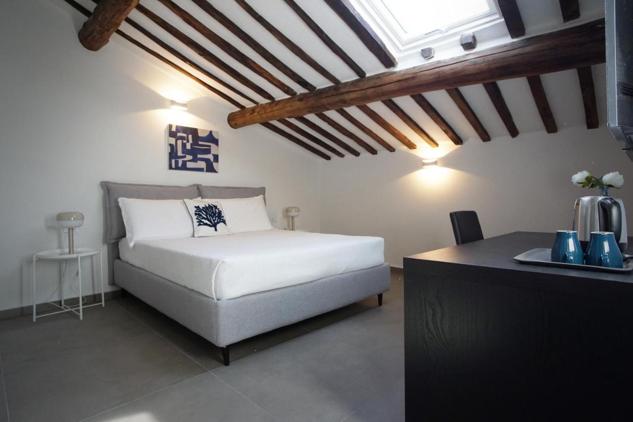 New Moon Rooms La Spezia Dış mekan fotoğraf